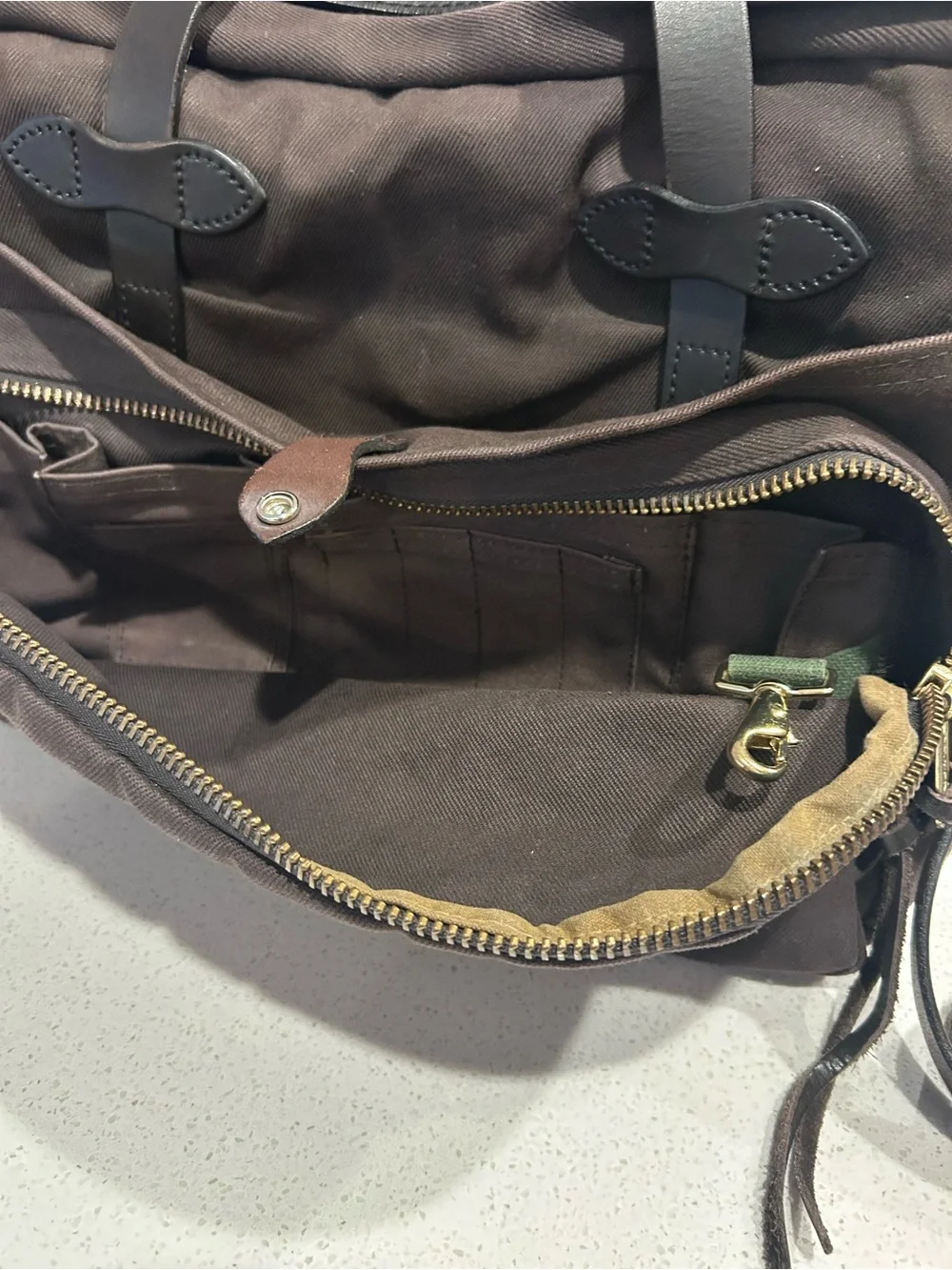 Filson Men's Brown Canvas Messenger Bag with Leather Trim